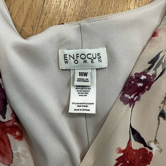 Enfocus Studio Pink Floral V-Neck Puff Sleeve Midi Dress - Picture 3 of 3